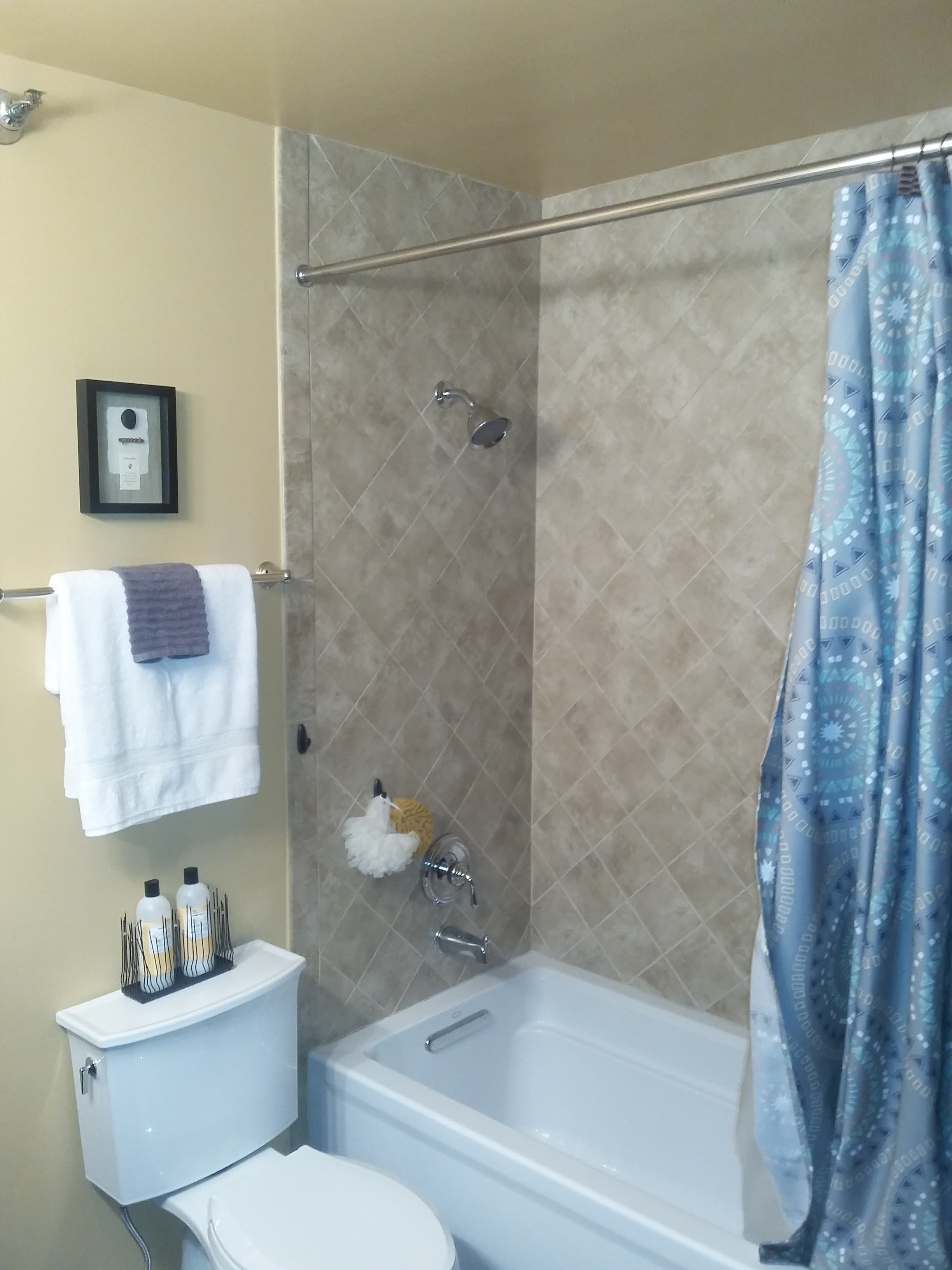 474 Lake Shore Drive photo 2